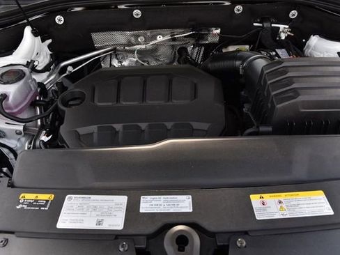 New 2026 Volkswagen Atlas Cross Sport SE AWD/4WD image 26