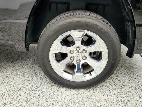 Used 2021 RAM 1500 Big Horn AWD/4WD image 9