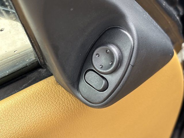 Used 2001 Porsche Boxster RWD image 15
