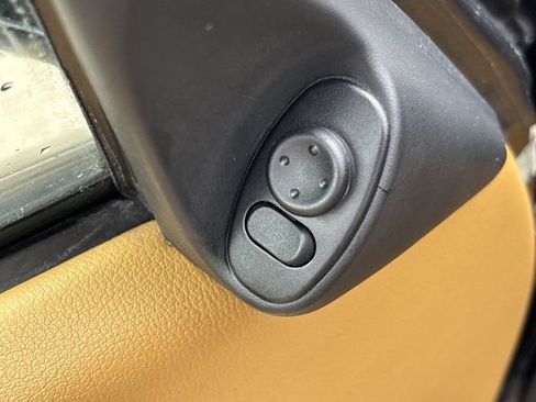 Used 2001 Porsche Boxster RWD image 15