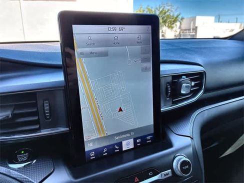 Used 2020 Ford Explorer ST w/ Premium Technology Package image 31