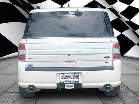 Used 2019 Ford Flex SEL w/ Equipment Group 202A AWD/4WD image 4