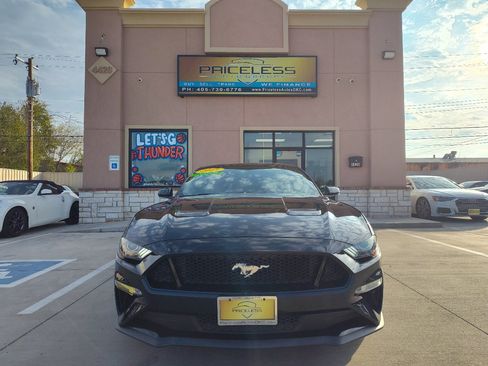 Used 2018 Ford Mustang GT image 2
