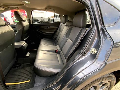 Used 2021 Subaru Crosstrek 2.5i Sport w/ Moonroof Package image 19