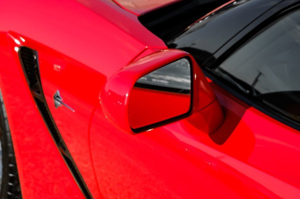 Used 2015 Chevrolet Corvette Stingray Convertible w/ 2LT Preferred Equipment Group RWD image 31