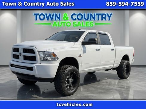 Used 2018 RAM 2500 SLT AWD/4WD image 1