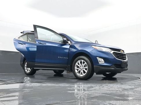 Used 2019 Chevrolet Equinox LT AWD/4WD image 32