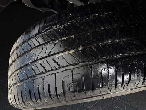 Used 2022 Jeep Gladiator Overland image 39