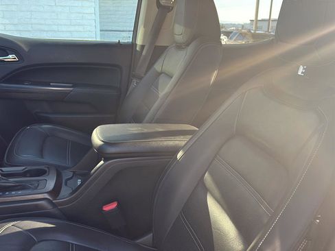 Used 2020 GMC Canyon Denali image 15