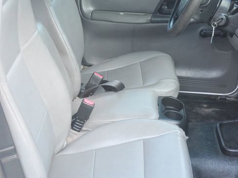 Used 2009 Ford Ranger XL image 25