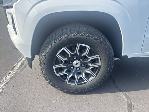 New 2026 Chevrolet Colorado Z71 w/ Z71 Convenience Package 2 image 10