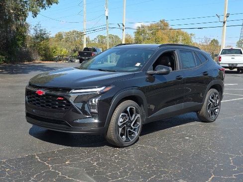 Used 2024 Chevrolet Trax RS w/ Driver Confidence Package image 10