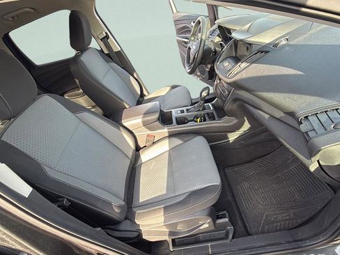 Certified 2019 Ford Escape SE image 27