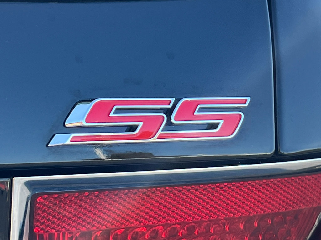 Used 2013 Chevrolet Camaro SS w/ RS Package RWD image 7