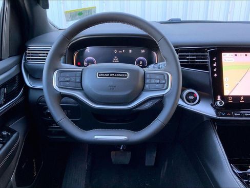 New 2026 Jeep Grand Wagoneer Limited w/ Premium Group II AWD/4WD image 12