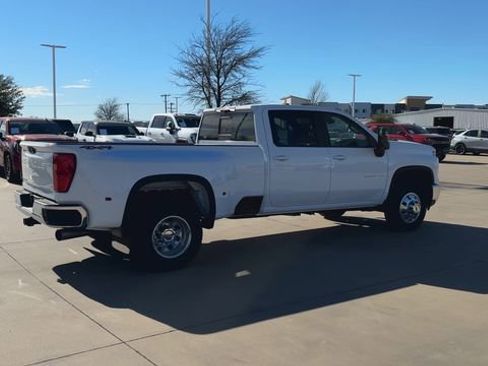 New 2026 Chevrolet Silverado 3500 LT w/ Safety Package image 9