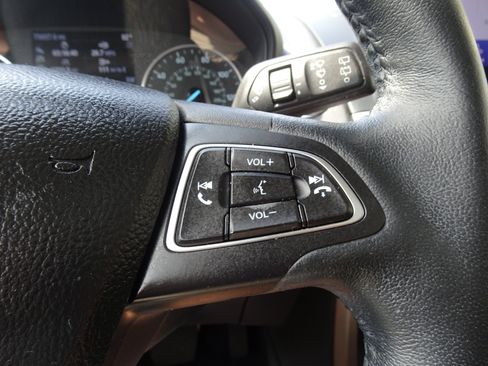 Used 2020 Ford EcoSport SE w/ SE Convenience Package FWD image 25