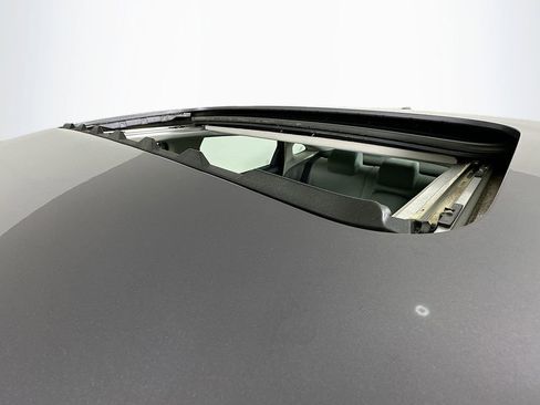 Used 2021 Honda Civic EX image 8