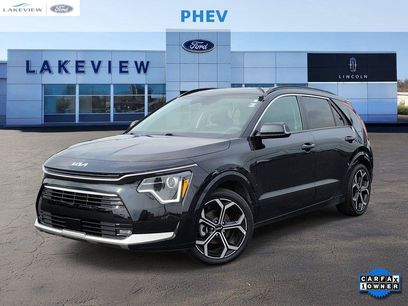 Used 2023 Kia Niro EX Touring