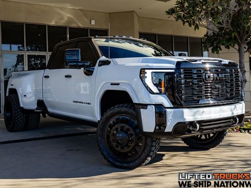 Used 2026 GMC Sierra 3500 Denali Ultimate image 1