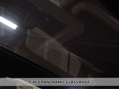 Used 2023 Volkswagen ID.4 Pro S image 3