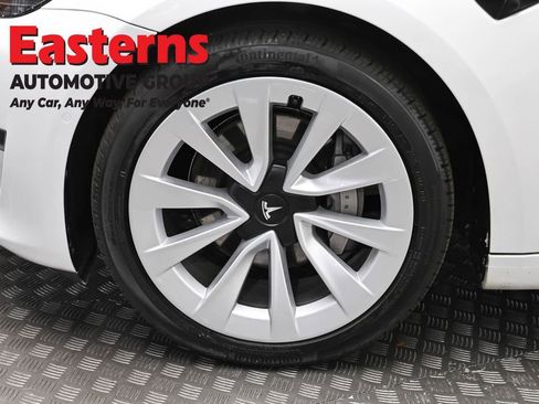Used 2022 Tesla Model 3 Long Range AWD/4WD image 26