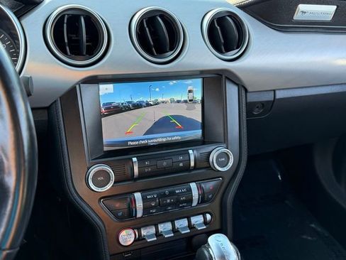Used 2022 Ford Mustang Premium RWD image 18