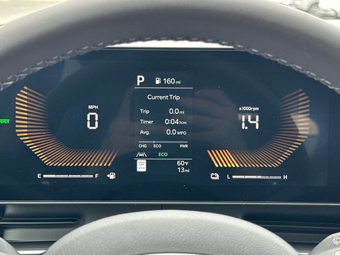 New 2026 Kia Carnival EX FWD image 26