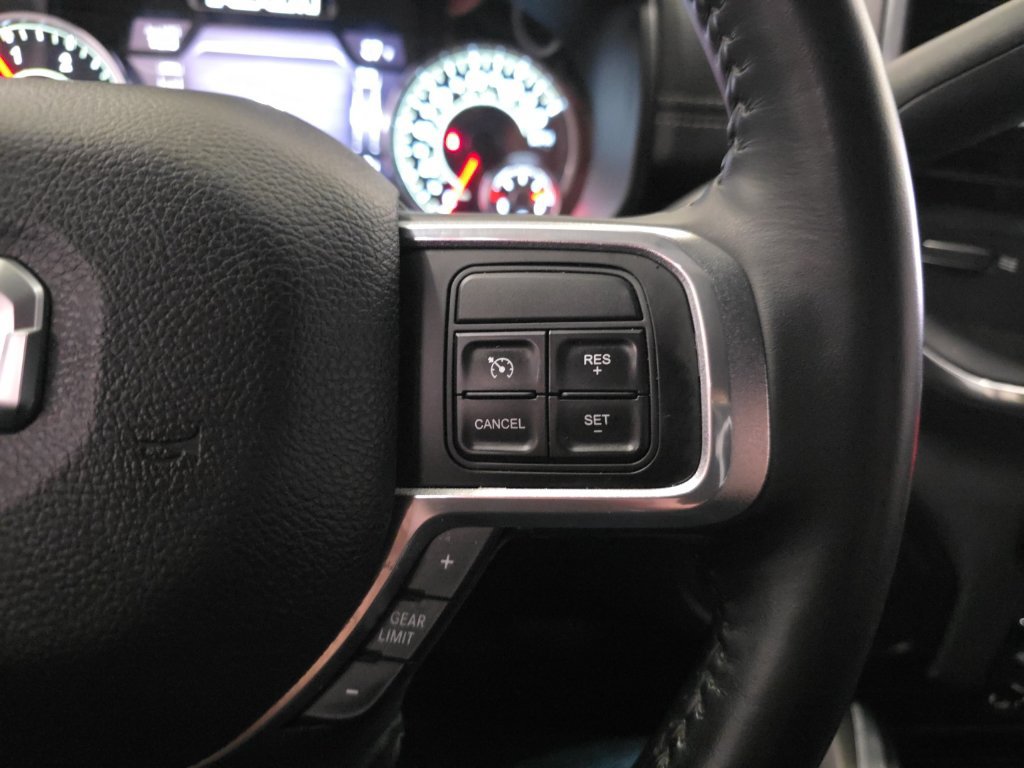 Used 2022 RAM 3500 Laramie AWD/4WD image 18