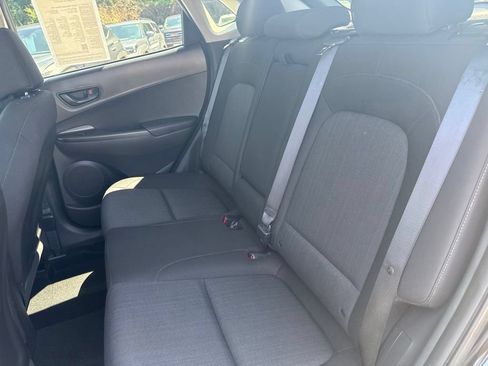 Used 2022 Hyundai Kona SEL AWD/4WD image 34