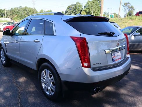 Used 2011 Cadillac SRX Luxury image 4