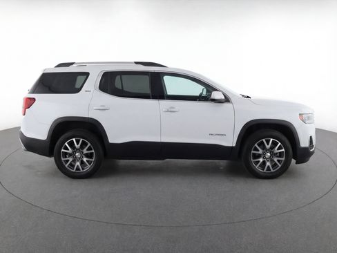 Used 2023 GMC Acadia SLT AWD/4WD image 11