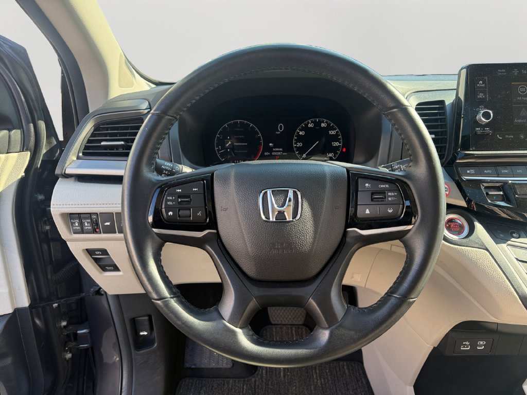 Used 2025 Honda Odyssey EX-L image 12