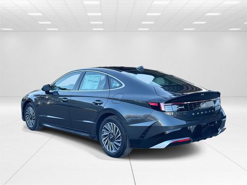 New 2026 Hyundai Sonata SEL image 4
