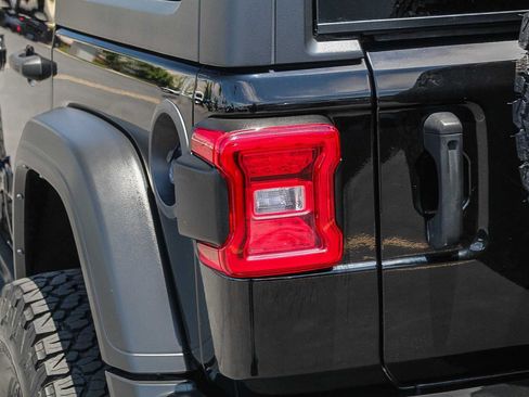 Used 2021 Jeep Wrangler Unlimited Sport AWD/4WD image 8