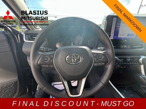 Used 2023 Toyota RAV4 Limited image 52