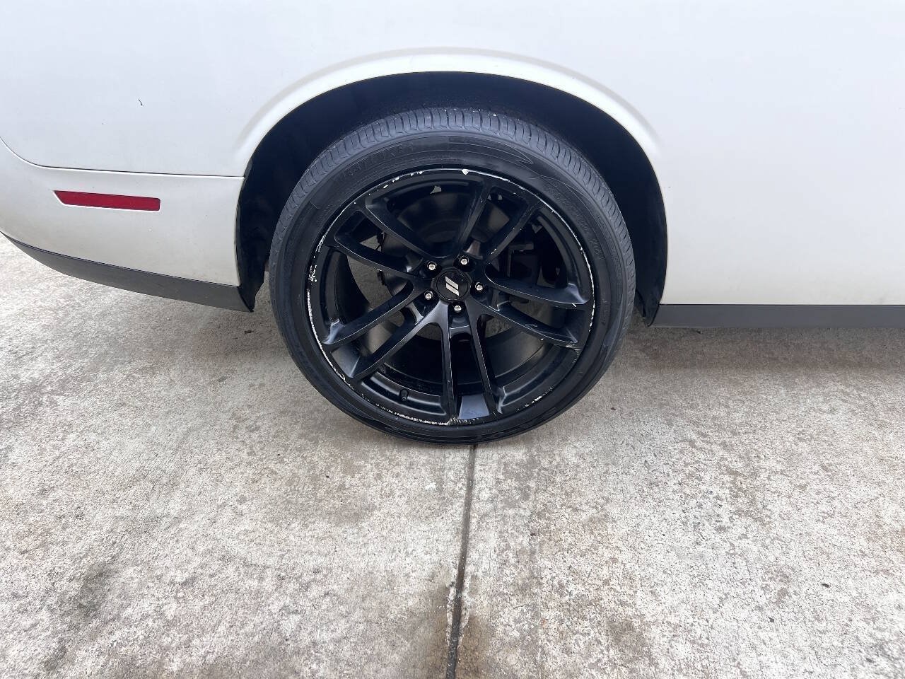 Used 2019 Dodge Challenger SXT w/ Blacktop Package RWD image 10