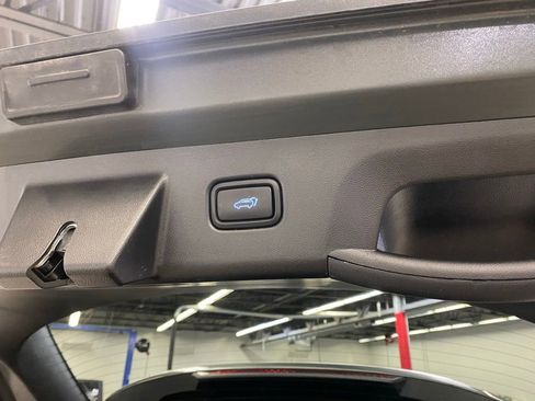 Used 2023 Hyundai Tucson SEL w/ Convenience Package image 17