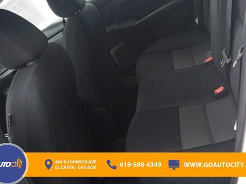 Used 2024 Nissan Sentra SV FWD image 13