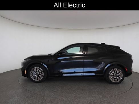 Used 2024 Ford Mustang Mach-E Premium AWD/4WD image 6