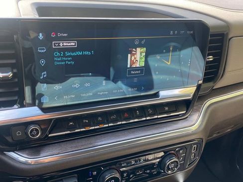 Used 2024 Chevrolet Silverado 1500 LTZ image 23