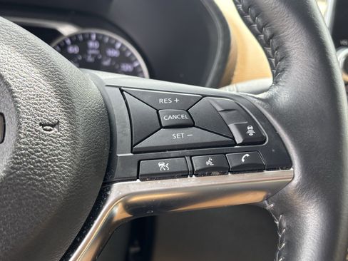 Used 2024 Nissan Sentra SV w/ SV Premium Package image 29