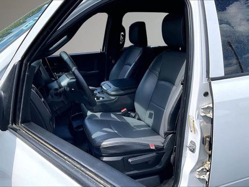 Used 2022 RAM 2500 Tradesman AWD/4WD image 21