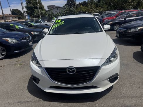 Used 2016 MAZDA MAZDA3 i Sport FWD image 3