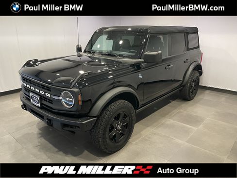 Used 2024 Ford Bronco Black Diamond AWD/4WD image 1