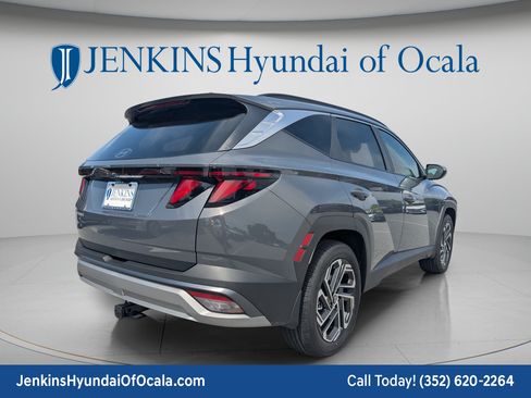 New 2026 Hyundai Tucson SEL Plus w/ Tow & Go Package FWD image 3