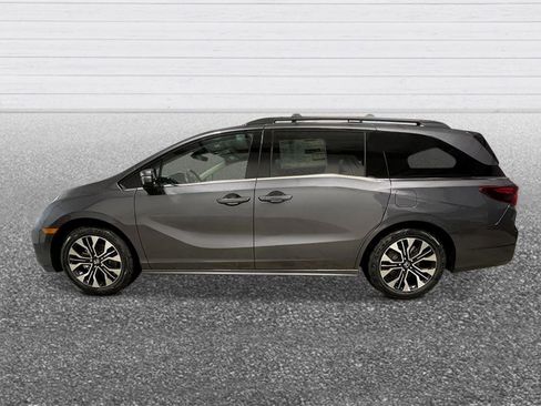 New 2026 Honda Odyssey Elite image 2