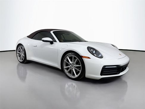 Certified 2023 Porsche 911 Carrera RWD image 9