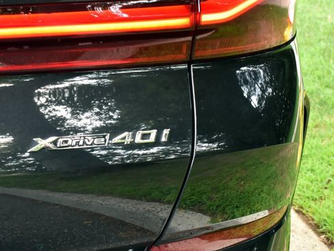 Used 2026 BMW X6 xDrive40i AWD/4WD image 28