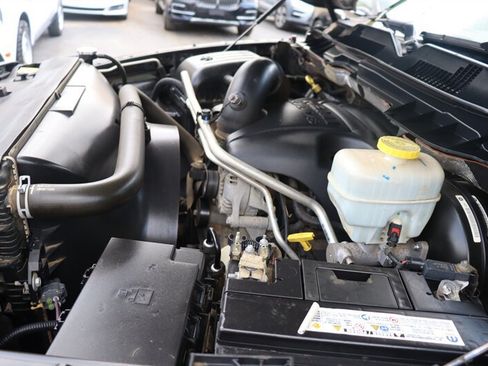 Used 2017 RAM 2500 Tradesman w/ Power & Remote Entry Group RWD image 25